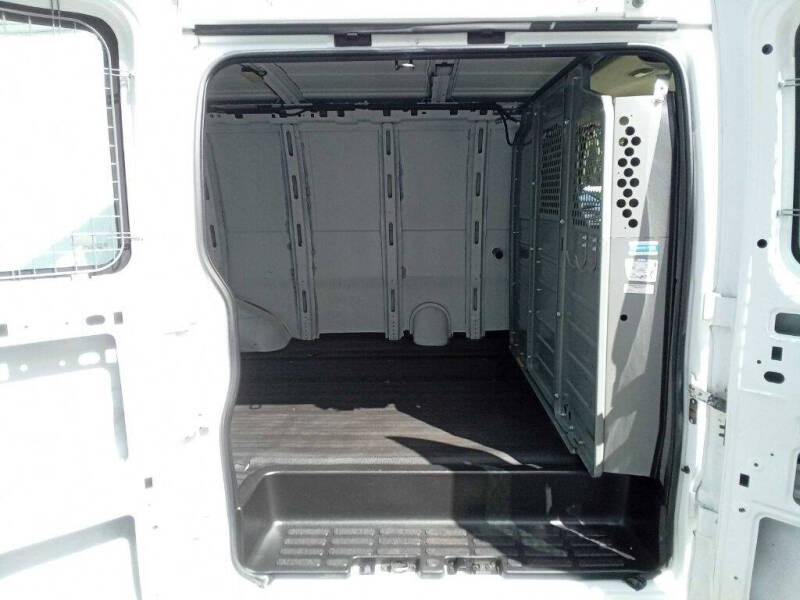 2017 Chevrolet Express 2500