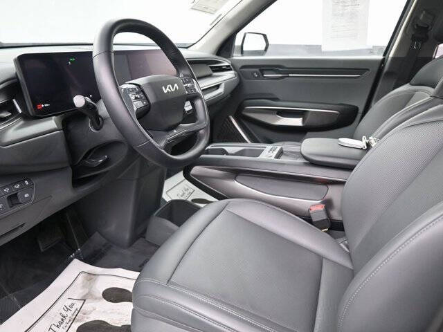 2024 Kia EV9 Light Long Range