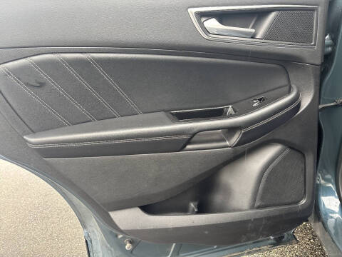 2016 Ford Edge Sport