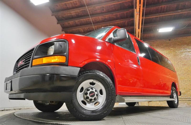 2017 GMC Savana LS 3500