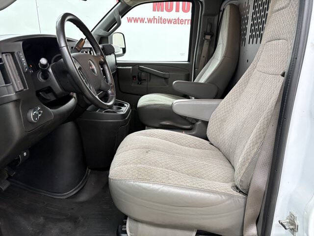 2023 GMC Savana 2500