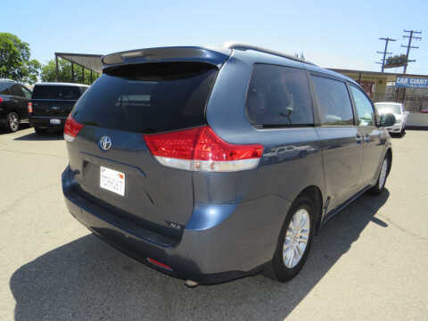2013 Toyota Sienna