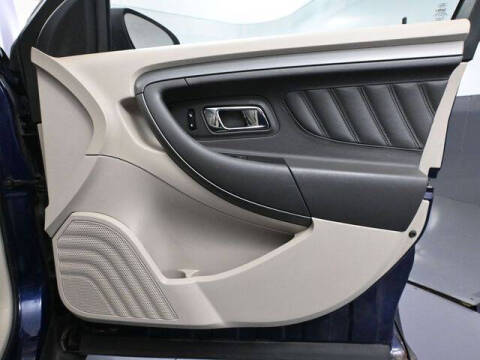 2011 Ford Taurus SEL