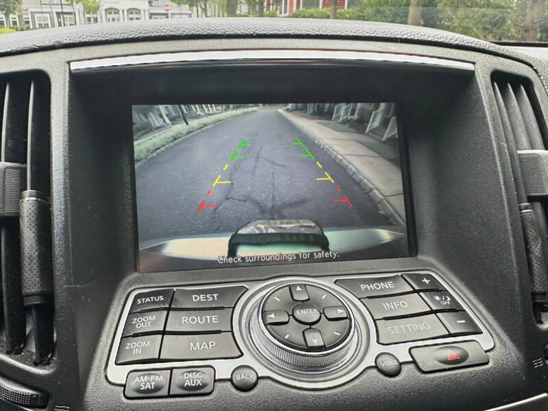 2011 Infiniti G37 Sedan x