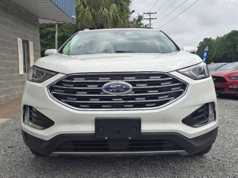 2020 Ford Edge Titanium