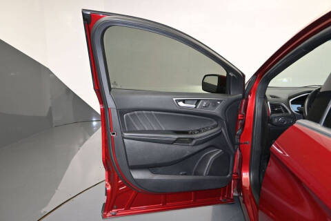 2019 Ford Edge ST