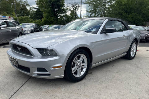 2013 Ford Mustang V6