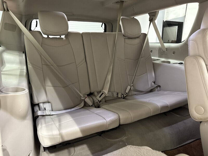 2016 Cadillac Escalade ESV Luxury Collection