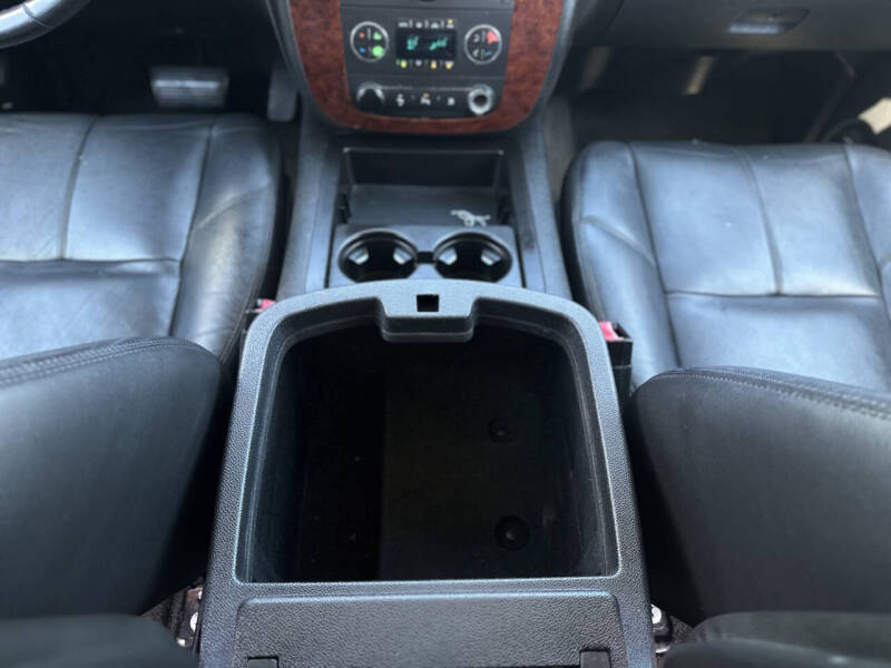 2011 Chevrolet Suburban LT