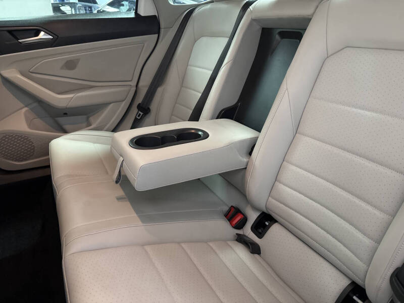 2024 Volkswagen Jetta SE