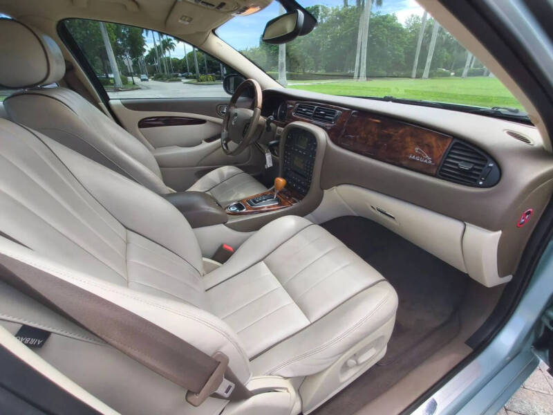 2005 Jaguar S-Type 4.2