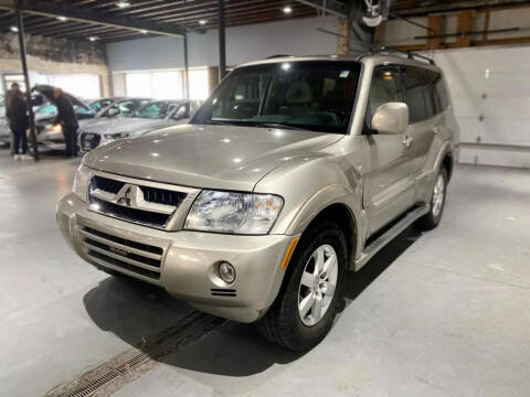 2006 Mitsubishi Montero for sale at ELITE SALES & SVC in Chicago IL