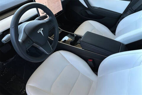 2020 Tesla Model 3 Long Range