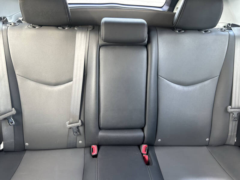 2013 Toyota Prius Three