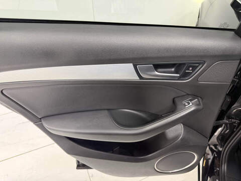 2013 Audi Q5 2.0T quattro Premium Plus
