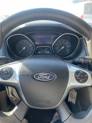 2014 Ford Focus SE