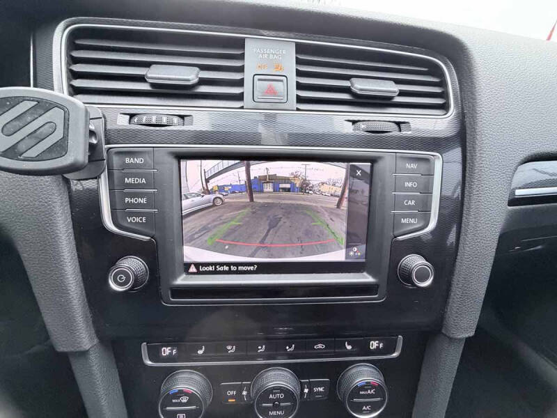 2016 Volkswagen Golf GTI