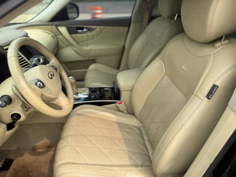 2009 Infiniti FX35