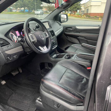 2017 Dodge Grand Caravan GT