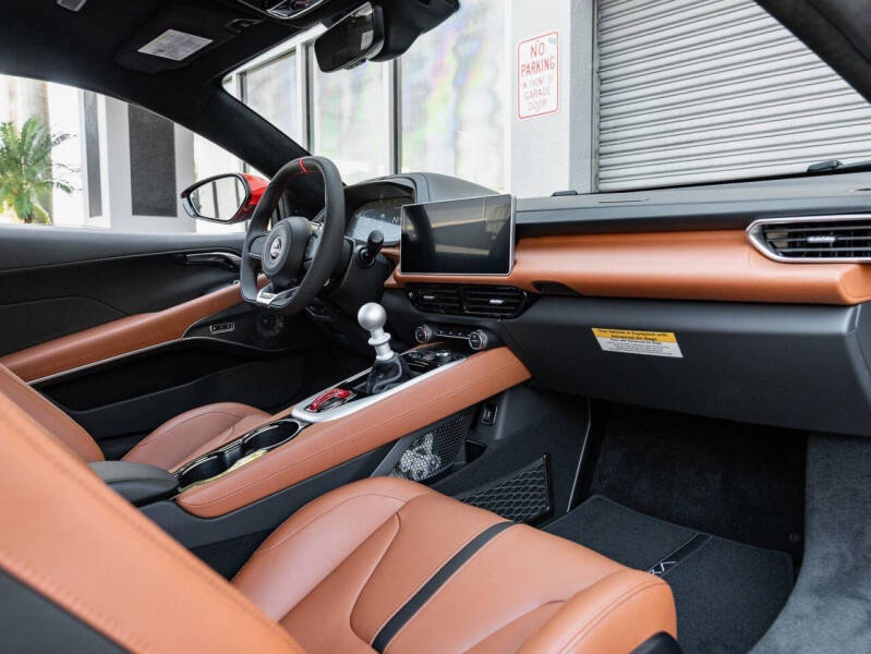 2026 Lotus Emira V6 SE