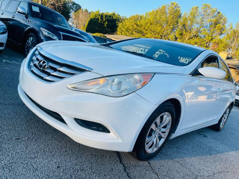 2011 Hyundai Sonata for sale at Classic Luxury Motors in Buford GA