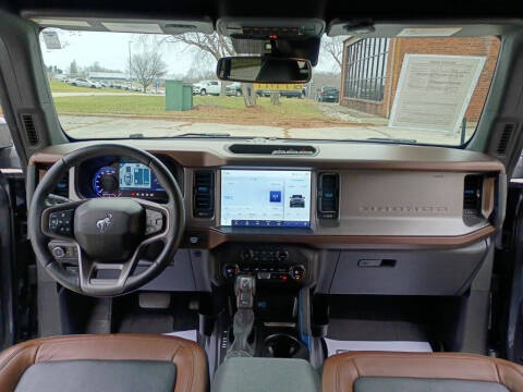 2023 Ford Bronco Outer Banks