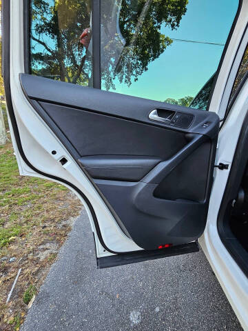 2013 Volkswagen Tiguan SE