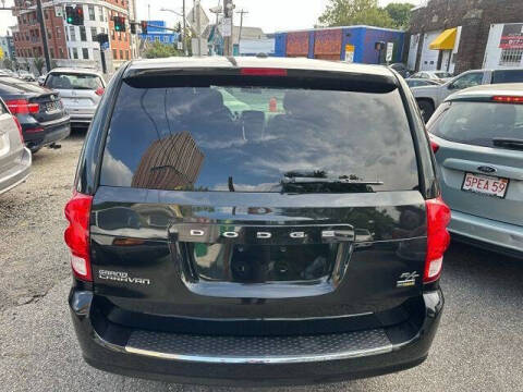 2016 Dodge Grand Caravan R/T