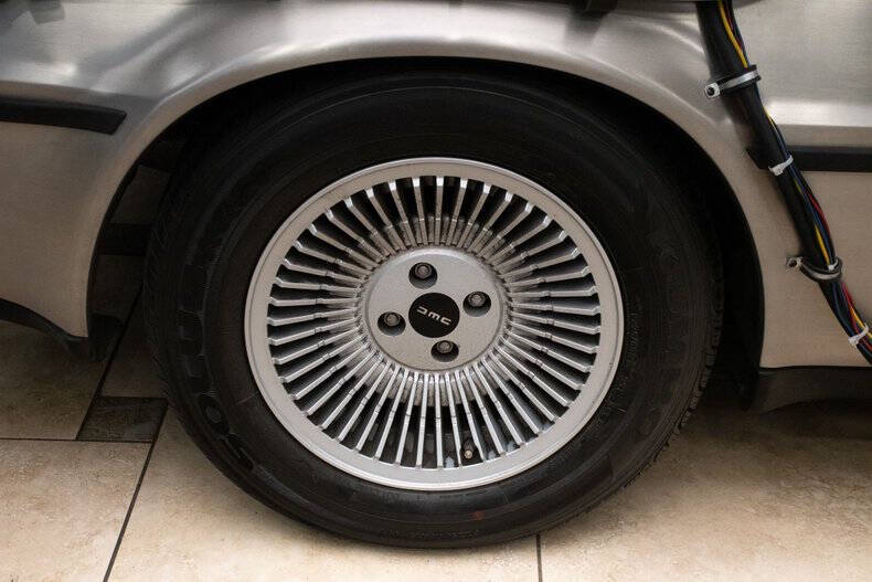 1981 DeLorean DMC-12