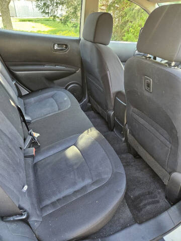 2014 Nissan Rogue Select S