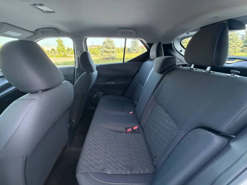2022 Nissan Kicks S