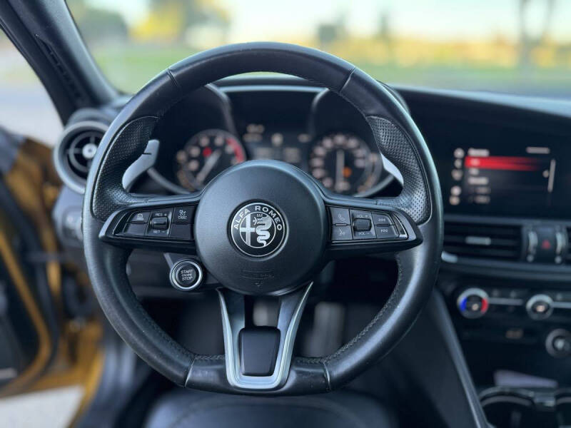 2023 Alfa Romeo Giulia Veloce