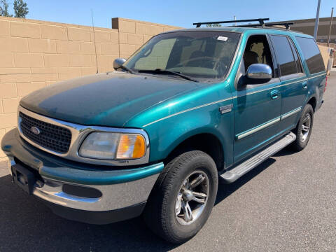 1997 Ford Expedition for sale at Blue Line Auto Group in Portland OR
