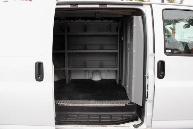 2020 Chevrolet Express 3500