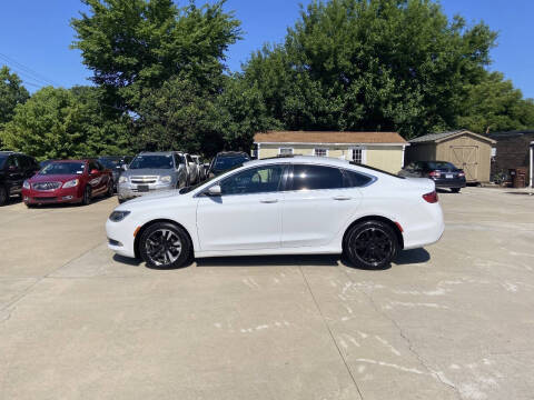 2016 Chrysler 200 Limited
