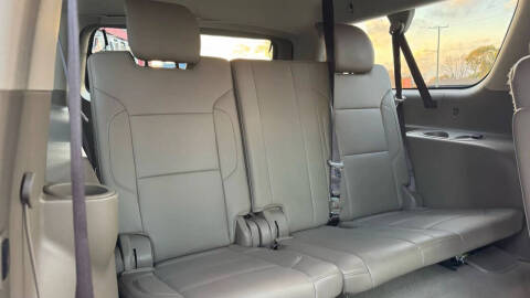 2019 Chevrolet Suburban LT