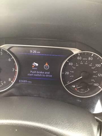 2022 Nissan Altima 2.5 SR