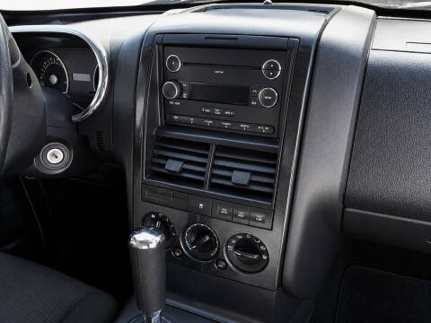 2010 Ford Explorer XLT