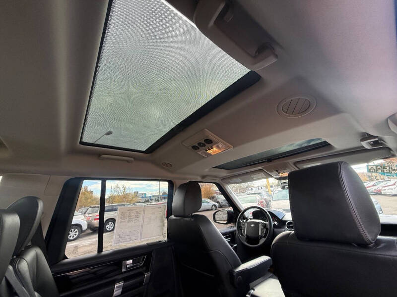 2015 Land Rover LR4 HSE LUX