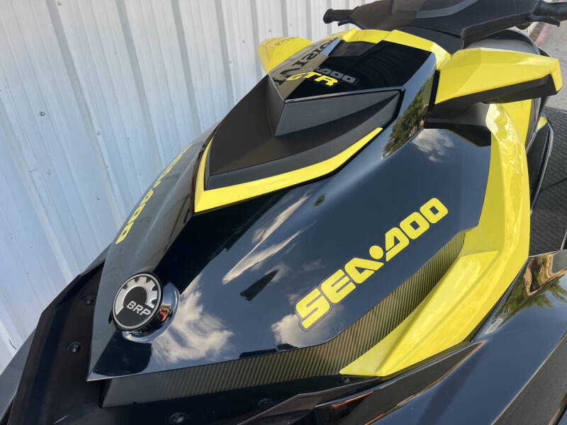 2016 Sea-Doo GTR 215