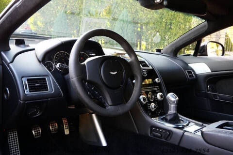 2011 Aston Martin V12 Vantage