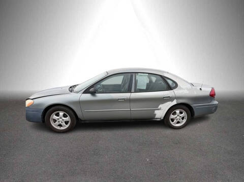 2006 Ford Taurus SE