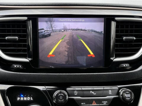 2018 Chrysler Pacifica Touring L