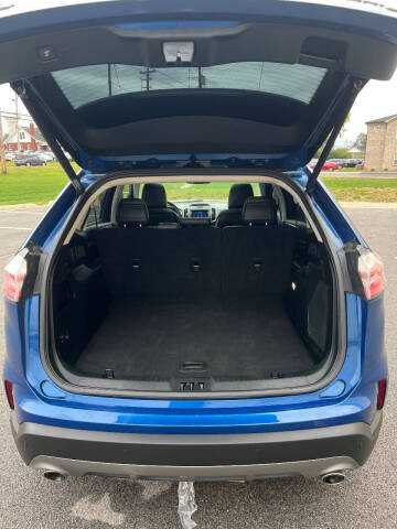 2020 Ford Edge Titanium