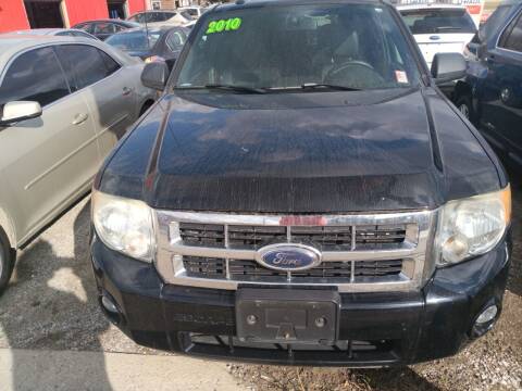 2010 Ford Escape for sale at Diaz Used Autos in Danville IL