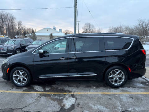 2018 Chrysler Pacifica Limited