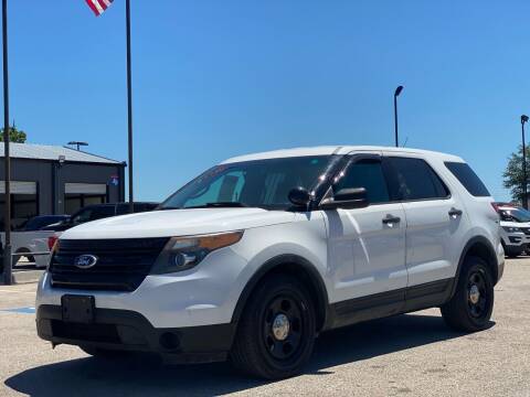 2015 Ford Explorer for sale at Chiefs Auto Group in Hempstead TX