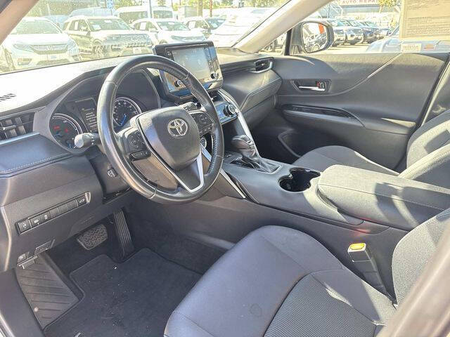 2021 Toyota Venza LE