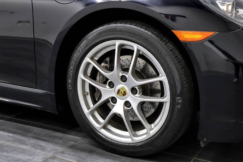 2017 Porsche 718 Cayman