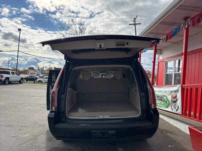 2016 Cadillac Escalade ESV Luxury Collection